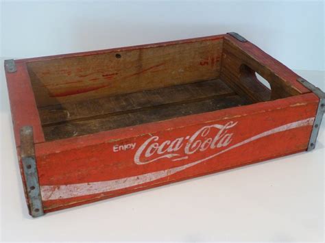 dating coke crates